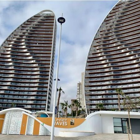 Sunset Waves Benidorm By Mar Holidays Bagian luar foto